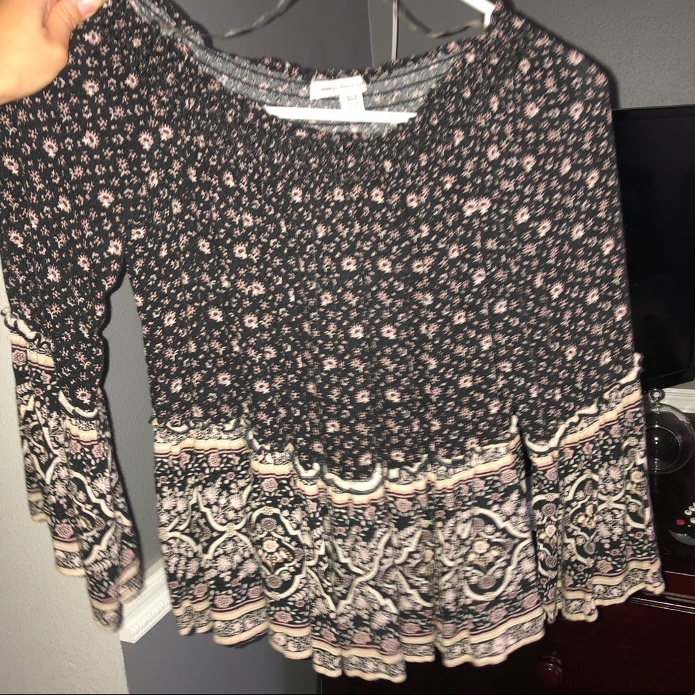 Off the shoulders top
